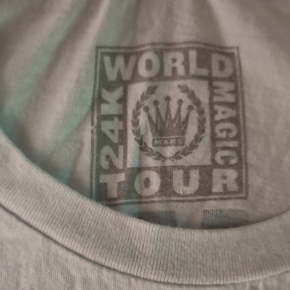Bruno Mars Graphic T-Shirt - Picture 2 of 4